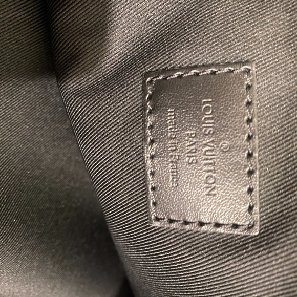 LOUIS VUITTON Monogram Macassar Christopher - Picture 5 of 11